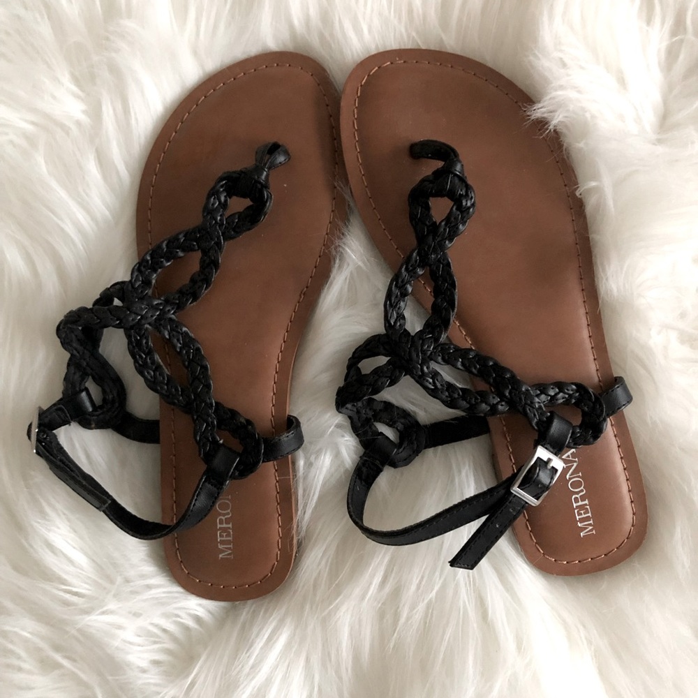 Merona black sandals